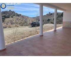 Casa de Campo con cuatro dormitorios en zona muy rural