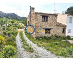 Casa de tres dormitorios en zona La Carrasquilla para Fines de Semana