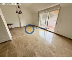 Ático con dos dormitorios en Corredera