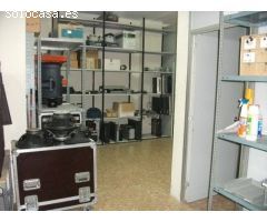 Local Comercial en Venta en Cornella de Llobregat, Barcelona