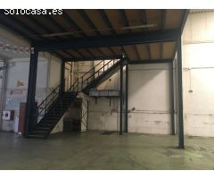 Nave Industrial en Venta en Cornella de Llobregat, Barcelona