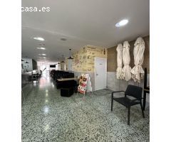 Local en Venta en Cornella de Llobregat, Barcelona