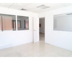 Oficina-Despacho en Alquiler en Cornella de Llobregat, Barcelona