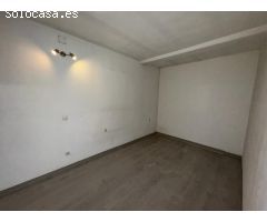 Local en Alquiler en Cornella de Llobregat, Barcelona