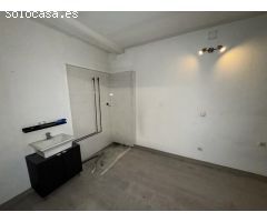 Local en Alquiler en Cornella de Llobregat, Barcelona