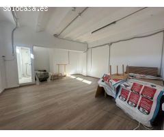 Local en Alquiler en Esplugues de Llobregat, Barcelona