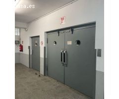 Local en Alquiler en Esplugues de Llobregat, Barcelona