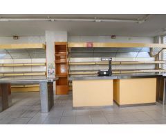 local comercial con gran escaparate 