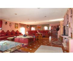 Villa de Lujo en Venta en Villaviciosa de Odón, Madrid