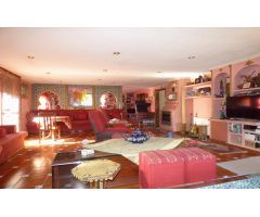 Villa de Lujo en Venta en Villaviciosa de Odón, Madrid