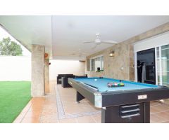 Chalet en venta en Calypo