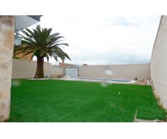 Chalet en venta en Calypo
