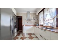 Chalet en Venta en Visantoña, Cantabria