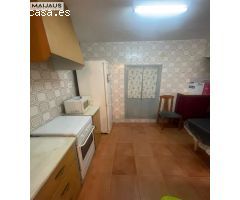 Se vende casa adosada