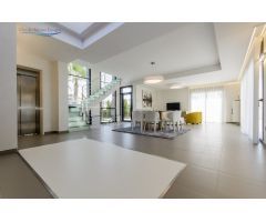VILLAS DE OBRA NUEVA A 250 m DE LA PLAYA EN CAMPOAMOR