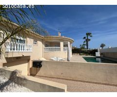 Villa en Venta en Rojales, Alicante