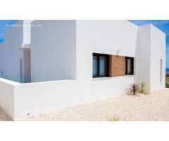VILLA EN URBANIZACION DE ALTO STANDING
