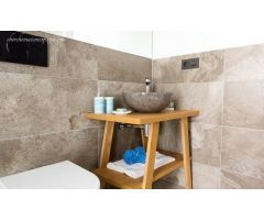 VILLA EN URBANIZACION DE ALTO STANDING