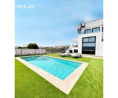 VILLAS DE OBRA NUEVA EN LA FINCA GOLF