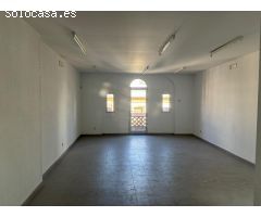 EDIFICIO EN VENTA EN PLENA CALLE SAN JACINTO.