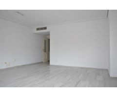 PISO EN ALQUILER EN ZONA LA BUHAIRA
