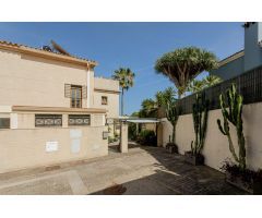 EN VENTA Vivienda unifamiliar pareada en San García, Jardines del Golf