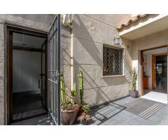 EN VENTA Vivienda unifamiliar pareada en San García, Jardines del Golf