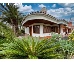 Su Refugio de Paz: Exclusiva Finca con Vistas Panorámicas y Absoluta Privacidad