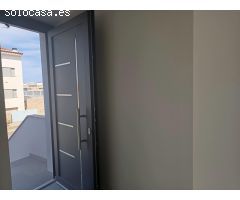 Casa de obra nueva a 400 m de la playa en el centro de LAmetlla de Mar