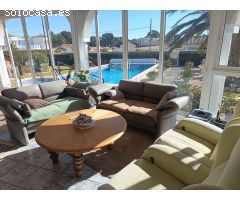 Exclusivo chalet con piscina y tecnología de vanguardia en Las Tres Calas – A 4 km de la Playa