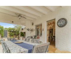 Chalet precioso reformado con piscina a 5 minutos de las playas