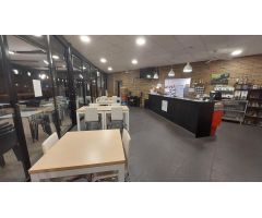 ¡OPORTUNIDAD ÚNICA! TRASPASO DE BAR-RESTAURANTE EN PRIMERA LÍNEA DEL MAR