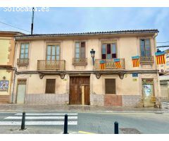 EDIFICIO PARA REHABILITAR-CON LICENCIA PARA RESIDENCIA DE ESTUDIANTES-