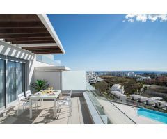 Precioso moderno apartamento de dos habitaciones orientado al Suroeste en un exclusivo residencial.