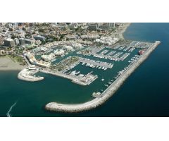 Puerto de Benalmadena! haz tu visita