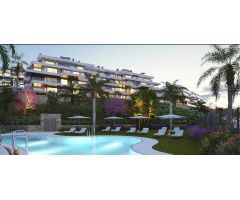 Precioso apartamento de lujo con un diseño contemporáneo con un horizonte de mar y montaña.