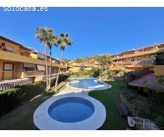 Piso en Venta en La Cala del Moral, Málaga