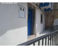 Casa rehabilitada en pueblo costero