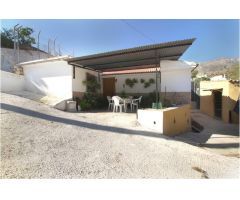 VIVIENDA EN CANILLA DE ACEITUNO, BARRIADA DE RIO BERMEZA