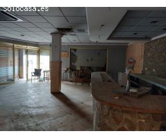 En venta bajo compatible con uso residencial en Silla