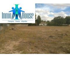 Inmohouse vende Terreno urbanizable en Albacete capital.