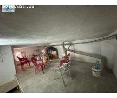 SE VENDE LOCAL EN - ALBACETE