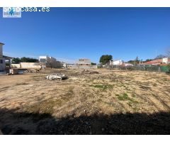 INMOHOUSE VENDE TERRENO URBANO EN URBANIZACIÓN  EL PLANTÍO