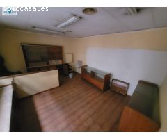 SE ALQUILA LOCAL COMERCIAL CENTRICO