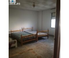 Se vende casa en la gineta