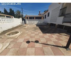 CHALET INDEPENDIENTE EN AVENIDA BALEARES, TORREVIEJA
