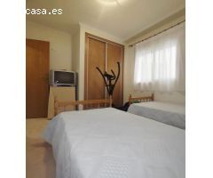 TORREVIEJA ZONA CENTRO 3 HABS 2 BAÑOS TERRAZA AMPLIA 133.900€