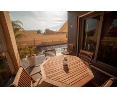 ESTUPENDO BUNGALOW CON PISCINA PRIVADA