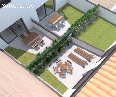 ÚNICA CASA OBRA NUEVA EN EL CENTRO CON 4 HABITACIONES.