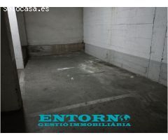 ECONÓMICO PARKING EN CAN PANTIQUET